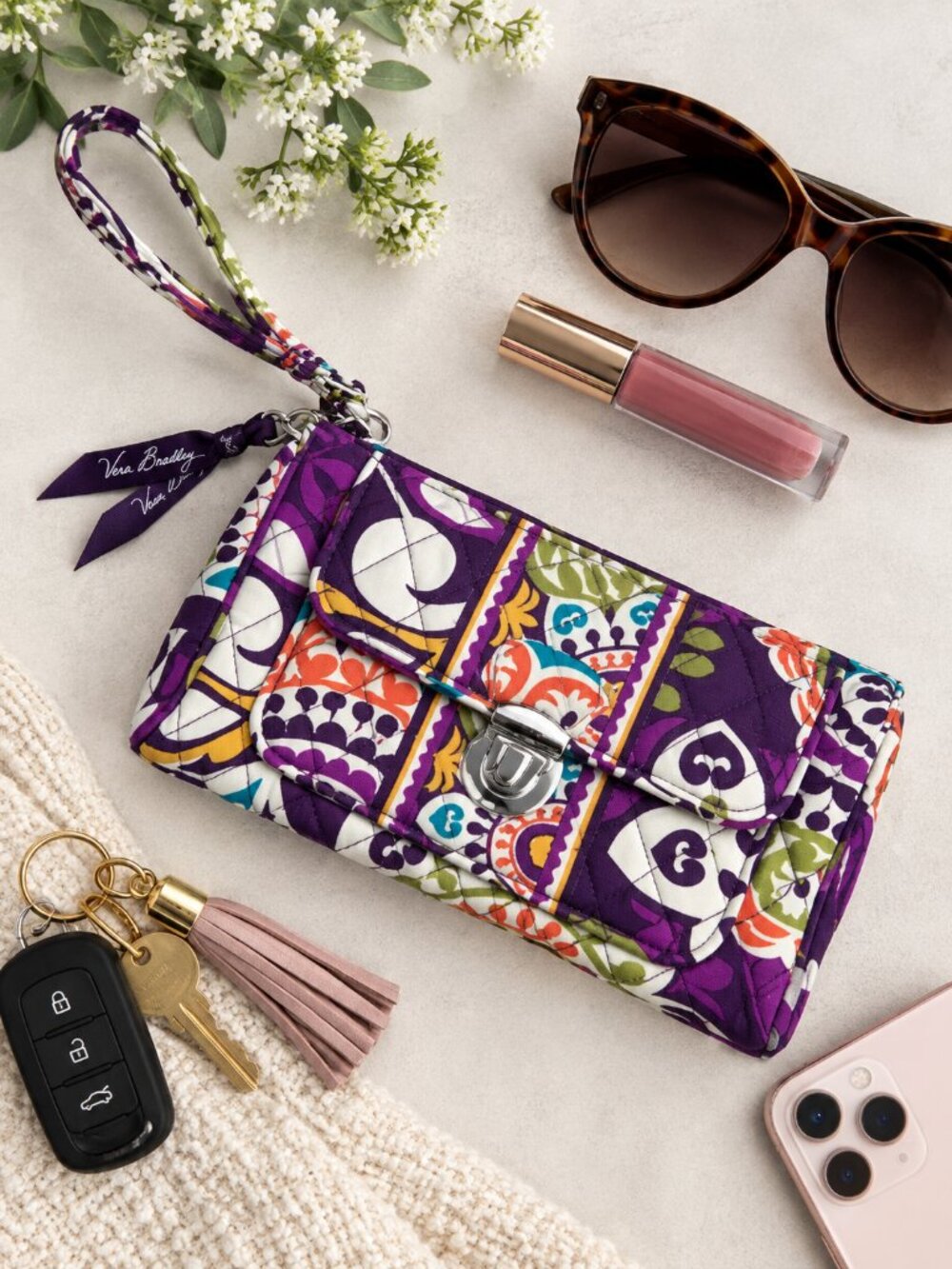 Vera Bradley Plum Crazy Turn Lock Wristlet Wallet Purple Floral Retired